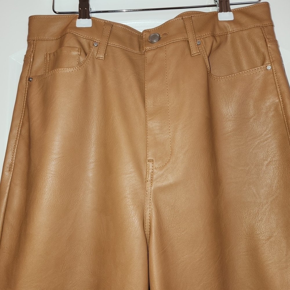 Blank NYC The Baxter Tan Vegan Leather Pants Straight Leg Size 29 High Rise Zip - Picture 4 of 14